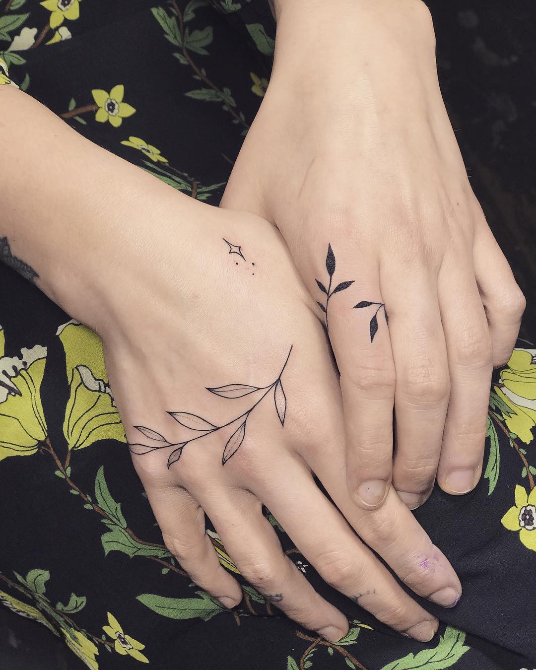 Zayn Malik Shows Off New 'Love' Hand Tattoo