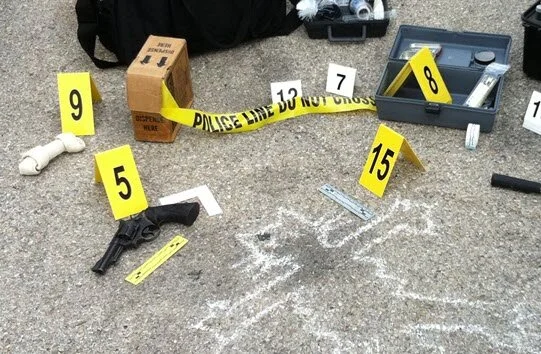 Evidence stacking. How to create an edge over the crowd