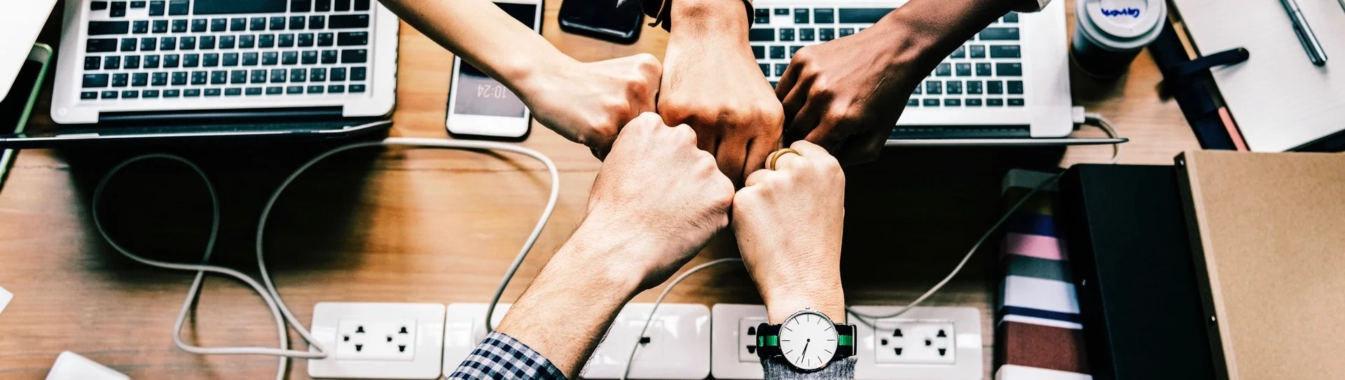 How-to-Improve-Teamwork-and-Collaboration-Skills0A.jpg