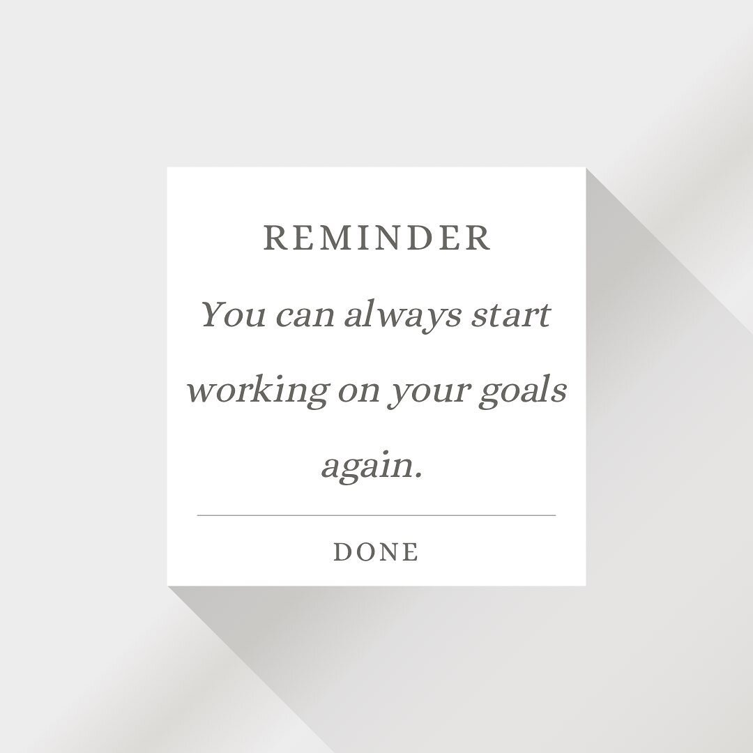 💛Remember that amazing goal you set for yourself at the beginning of the year? Well, odds are that by now, you have probably dropped it. (If you haven&rsquo;t, I&rsquo;m stoked for you and maybe you should be writing this post.) ⁣
⁣
One thing about 