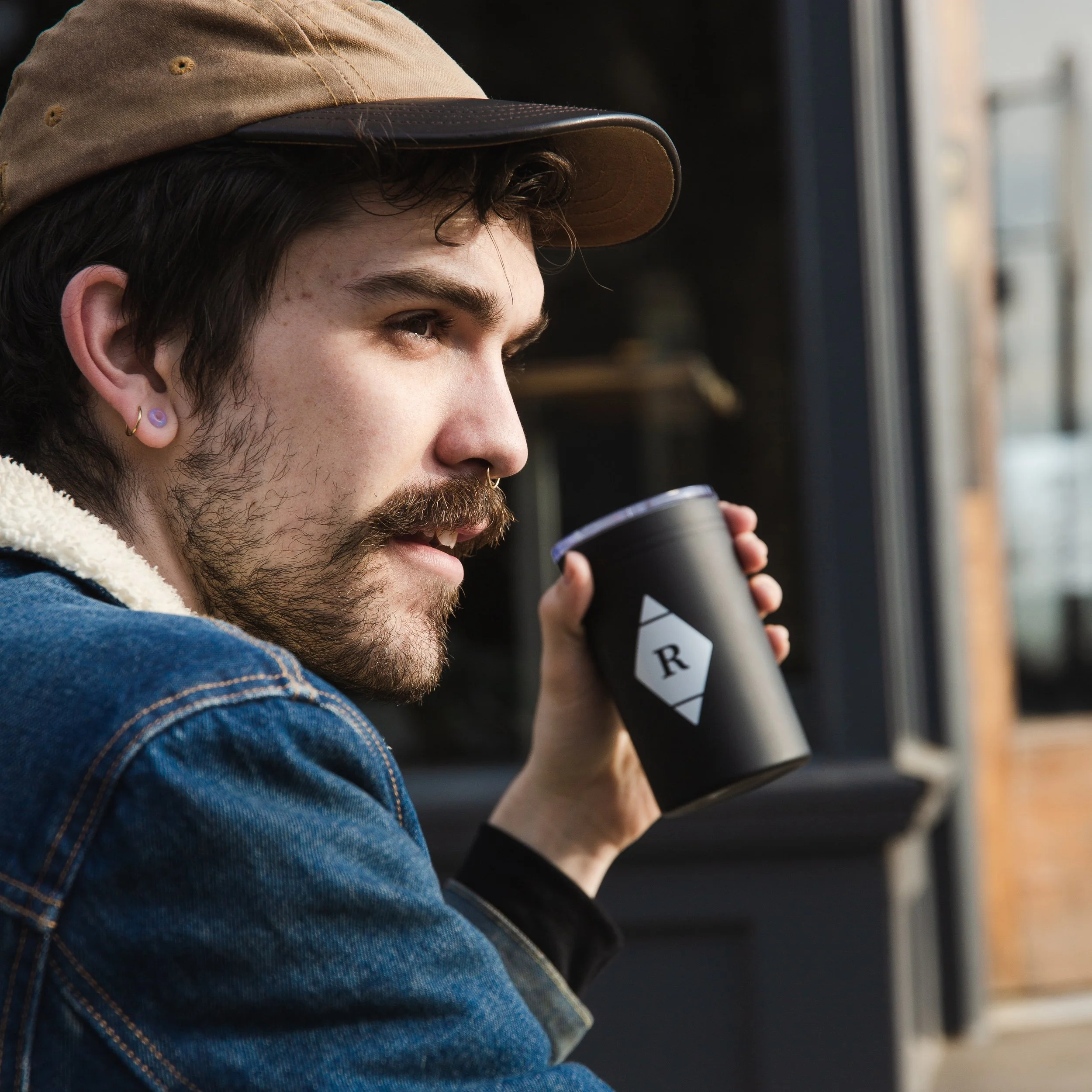 TravelMug2.jpg