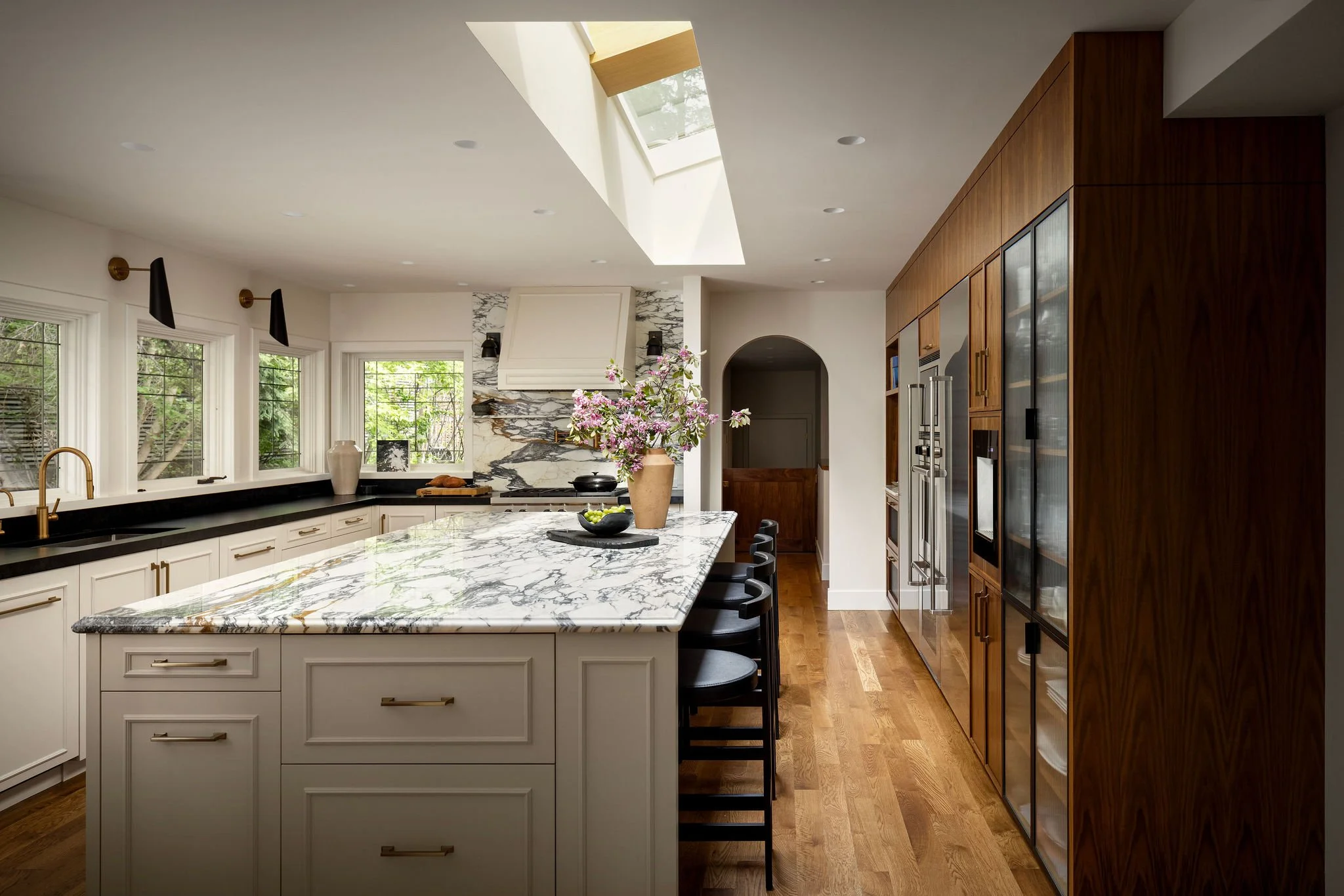 AMHERST MODERN12.jpg