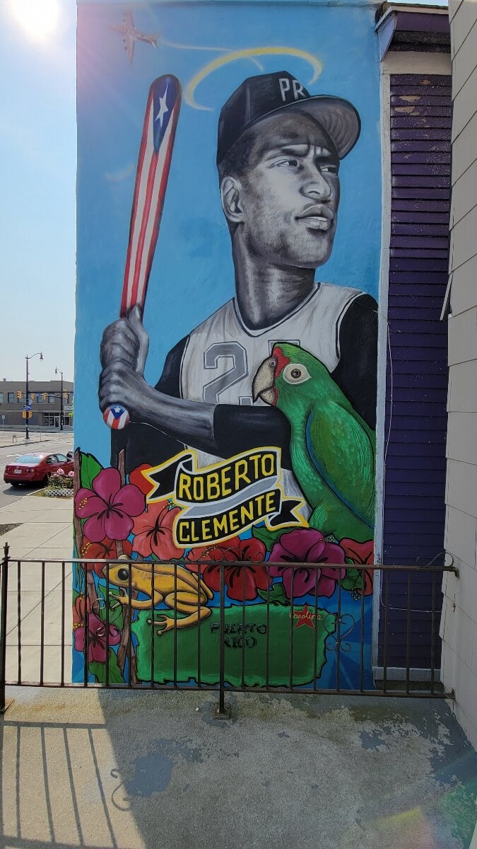 Espiritu de Carolina:Spirit of Carolina (Roberto Clemente Mural)-front view LADB 2021.JPG