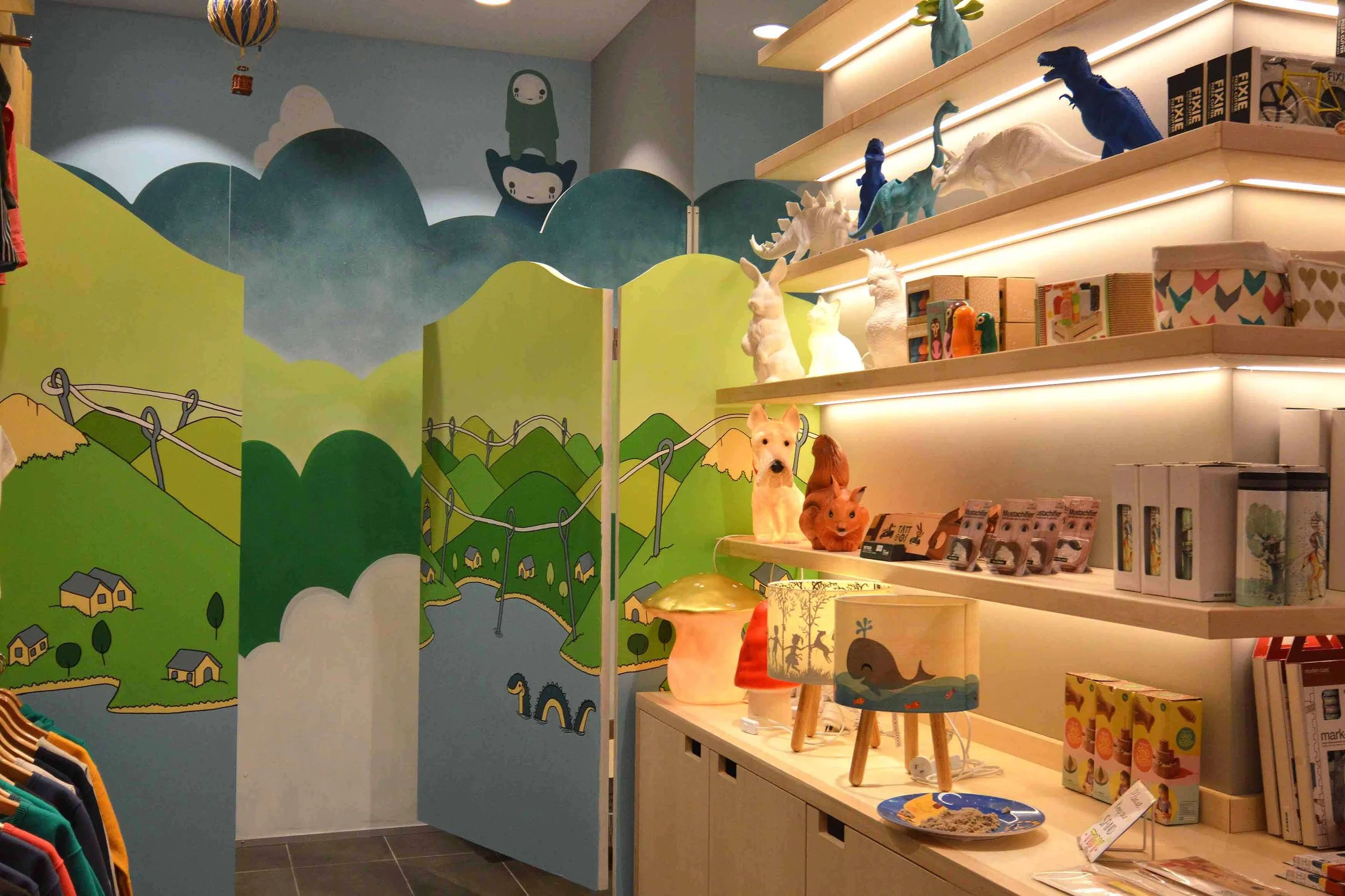 monsterthreads shop mural, sydney