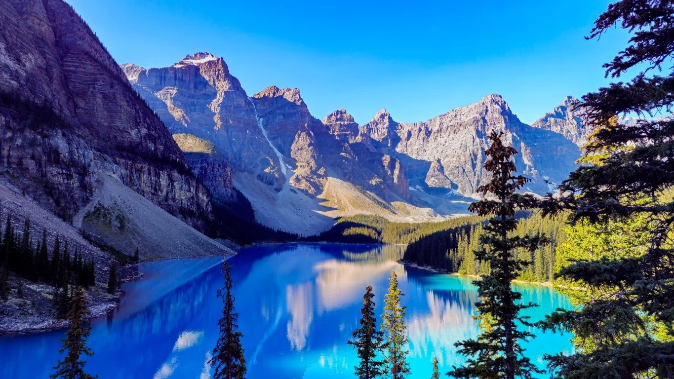 Moraine Lake - Banff