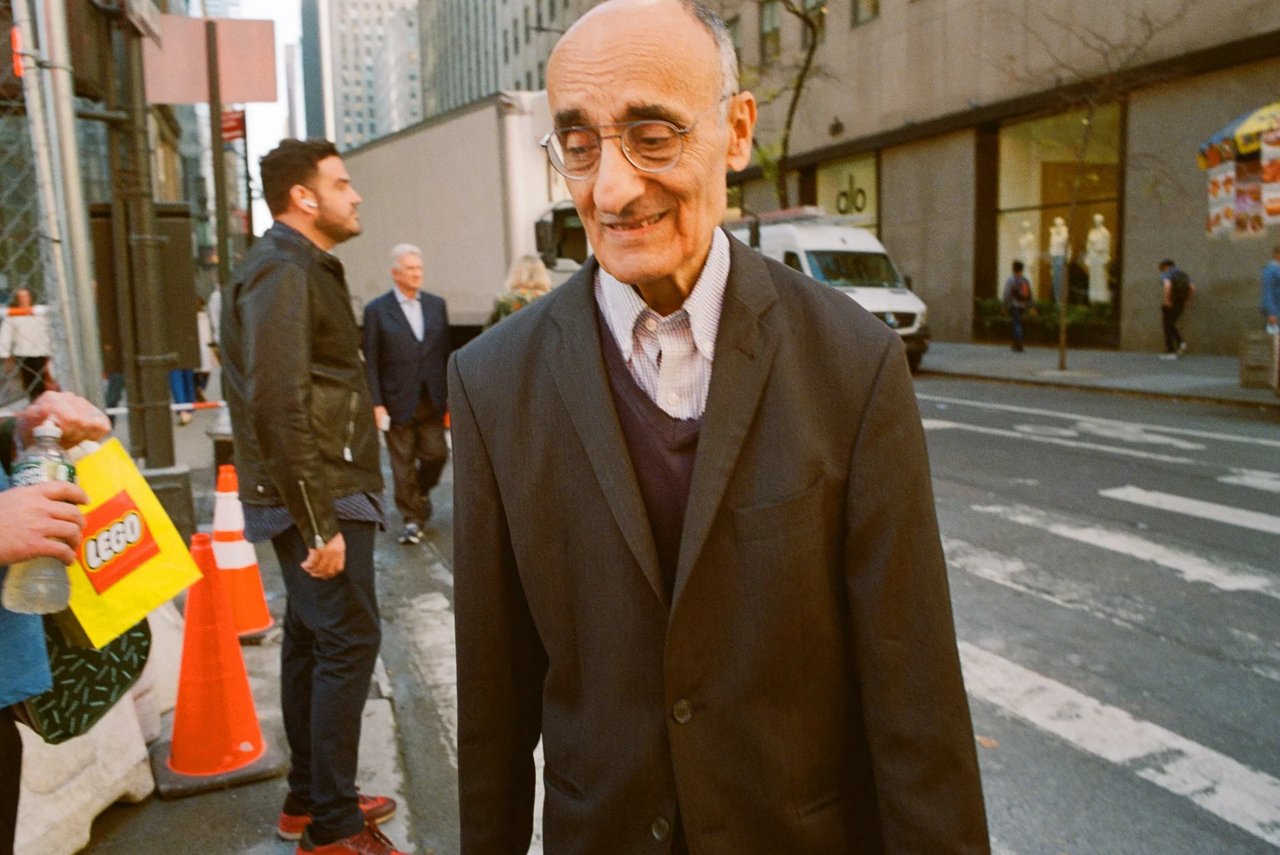 Rockerfeller Worker, 2024