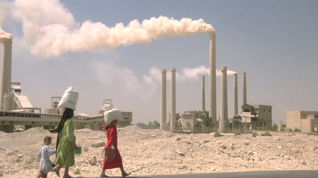 Powaqqatsi women walking .jpg