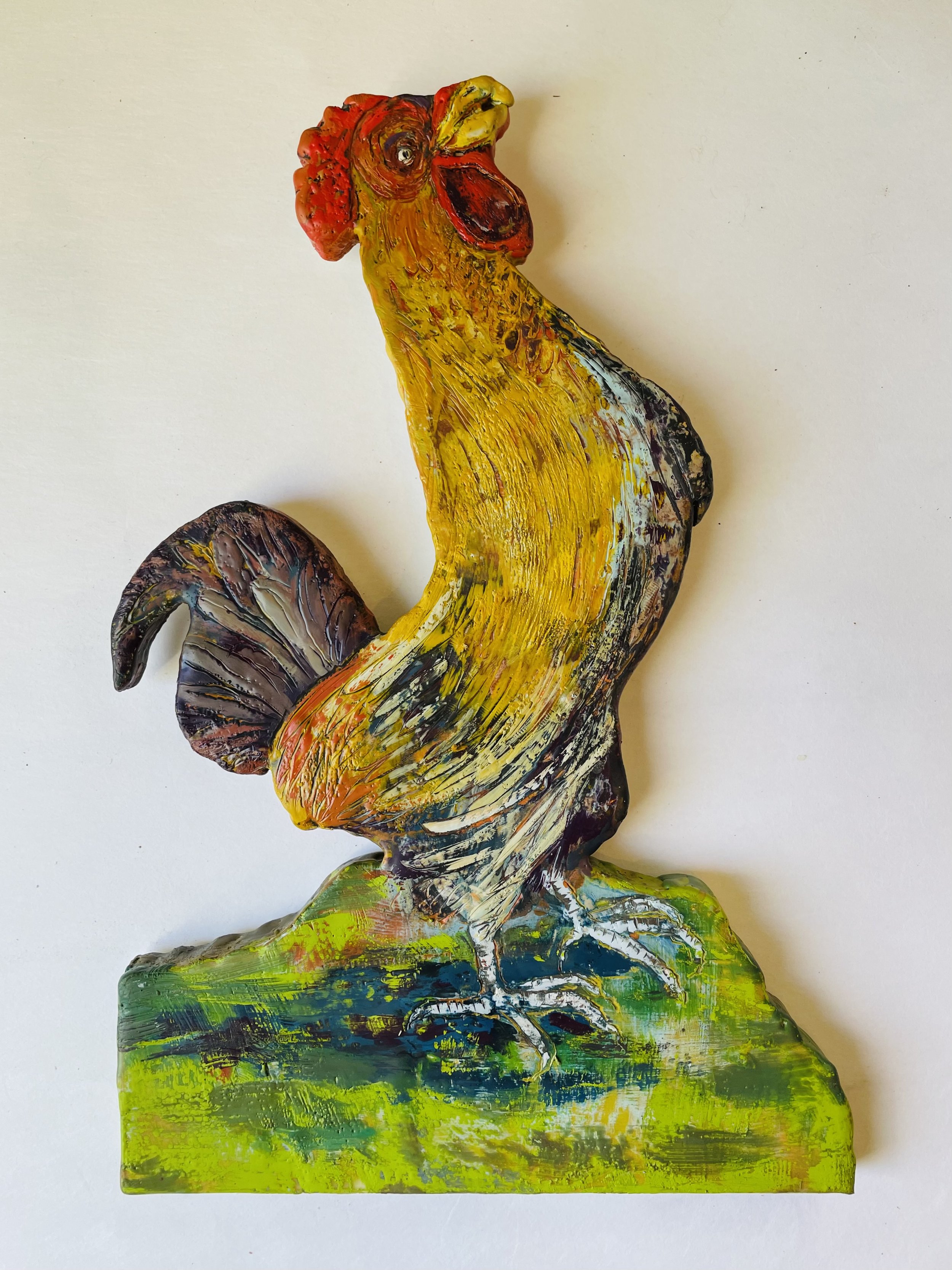 chicken looking up.jpg