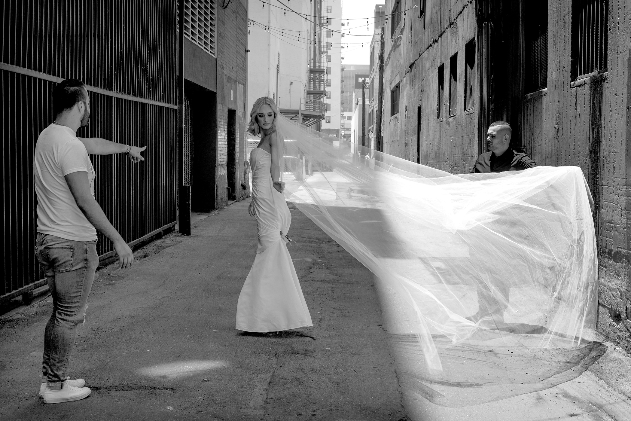 Alleyway Bride, Los Angeles, CA,2016.jpg