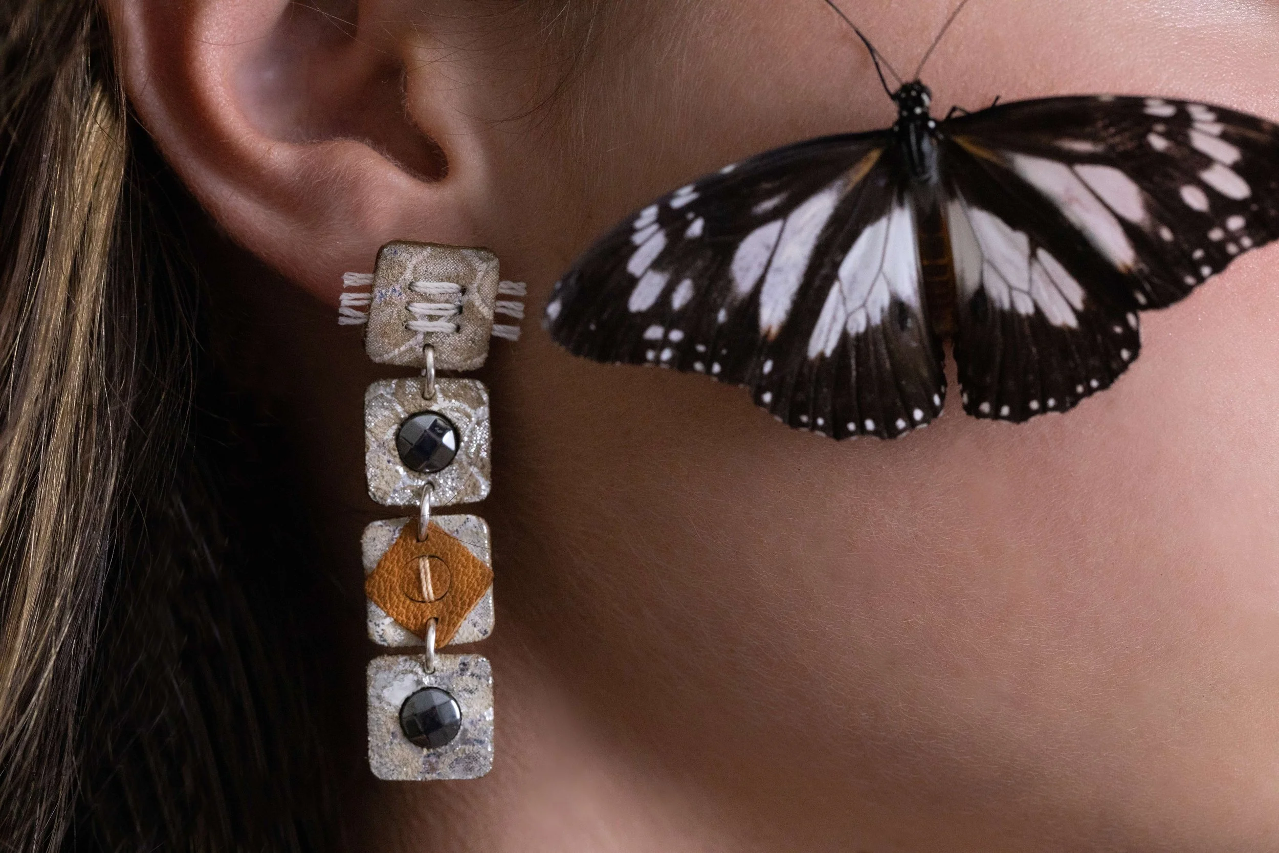 TWOGREENSTONES_PAPILLON_TREATMENT1-8.jpg