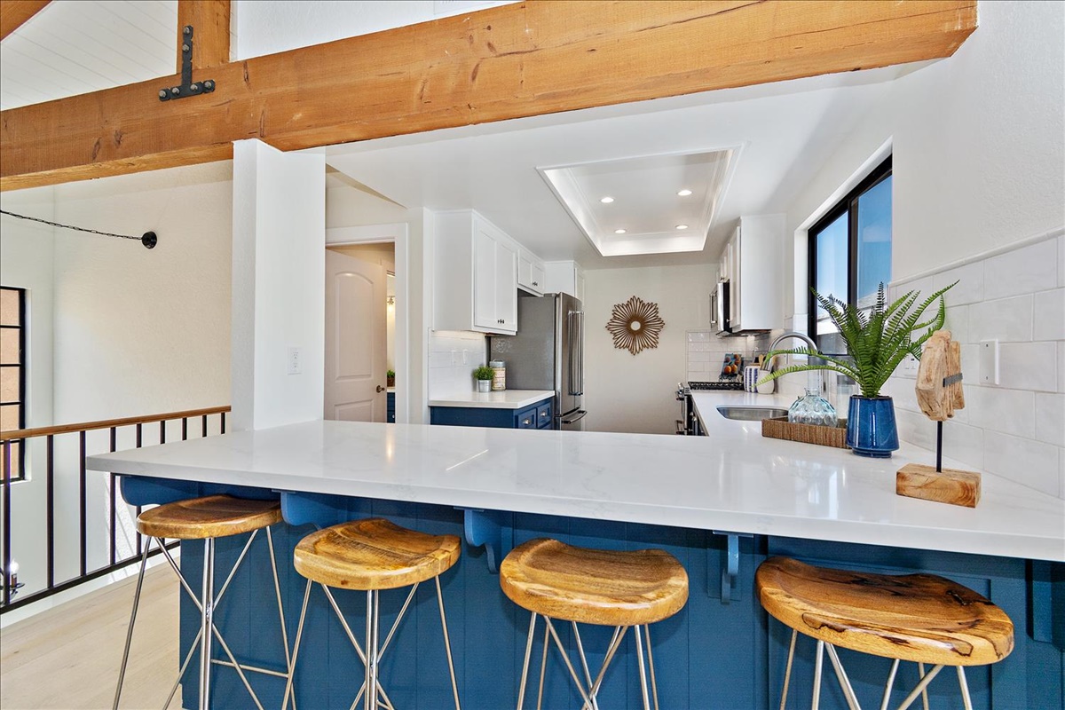 10-Kitchen.jpg