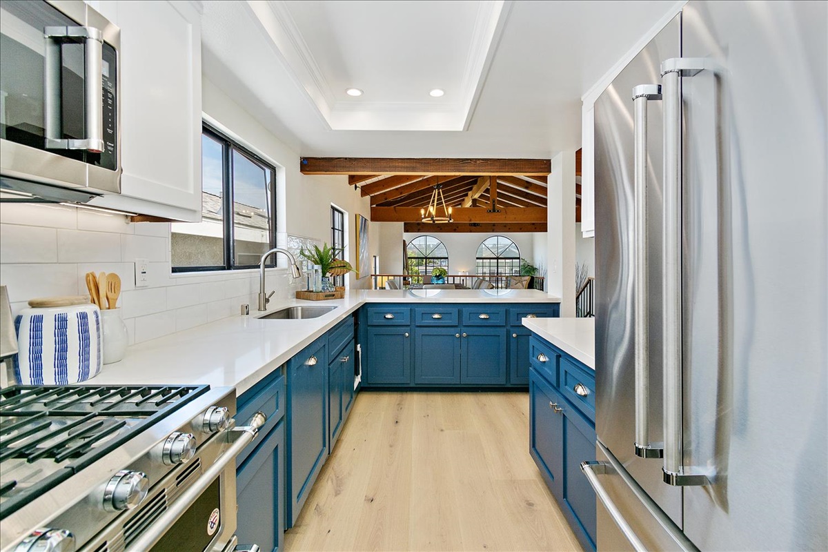08-Kitchen.jpg