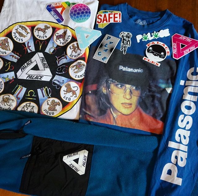 Wish Palace was still making heat like this, but thankfully that good ol boy Seattle Select dropping all this tomorrow 👀📈
Saturday, July 20TH
1:00 PM PST 
Link in bio to shop!
Shipping EVERYWHERE