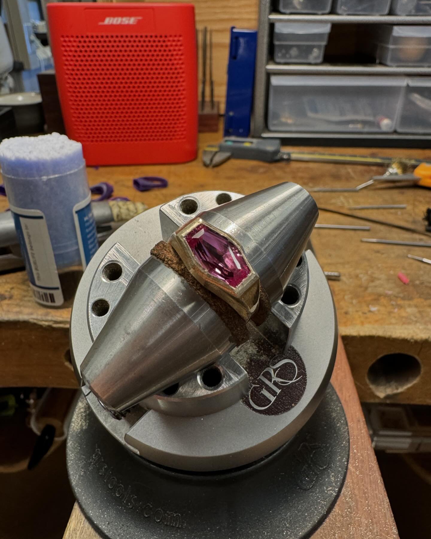 Got this ruby set! Very happy with the results! This is a lab grown ruby, last picture shows it under black light #wip #rubyring #metalsmith #snag #snagmember #jeweler #contemporaryjewelry