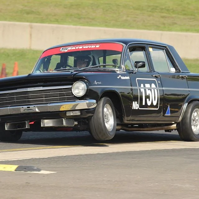Getting some lift at turn 4 and then needing a lift back to the pits...that’s racing! #holden #musclecars #cars #motorsport #carracing #automotive #sydneymotorsportpark