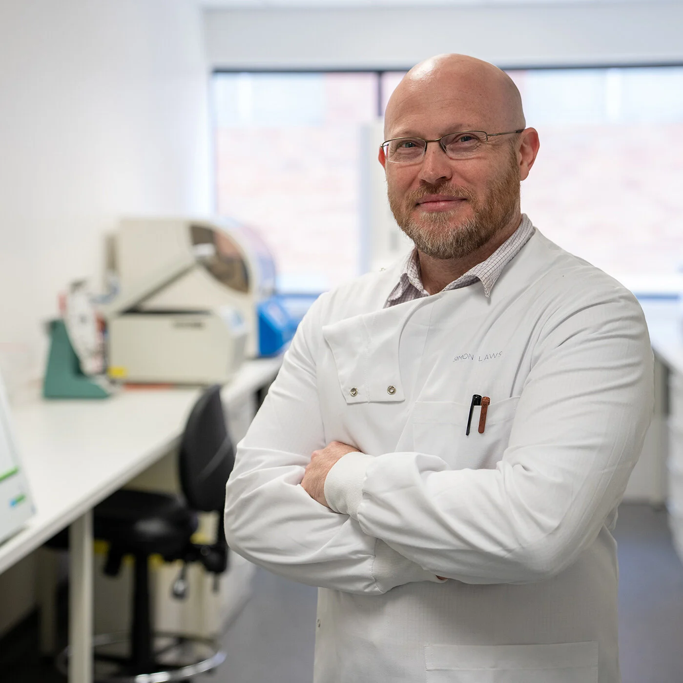 Associate Professor Simon Laws