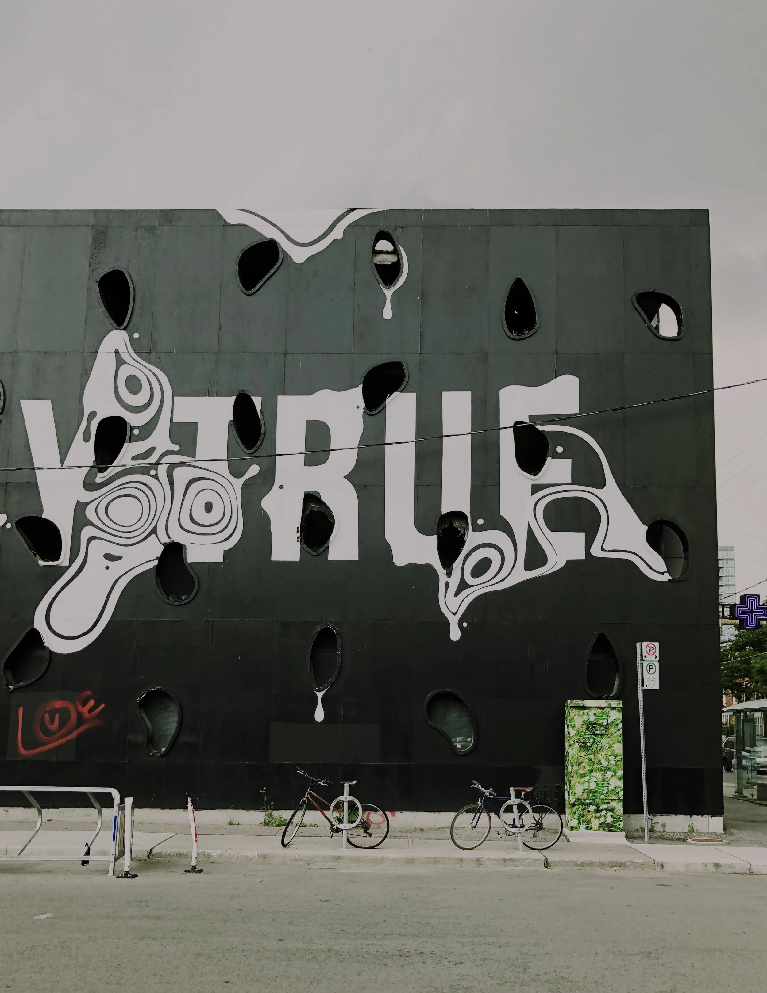 Toronto: City Travel Diary