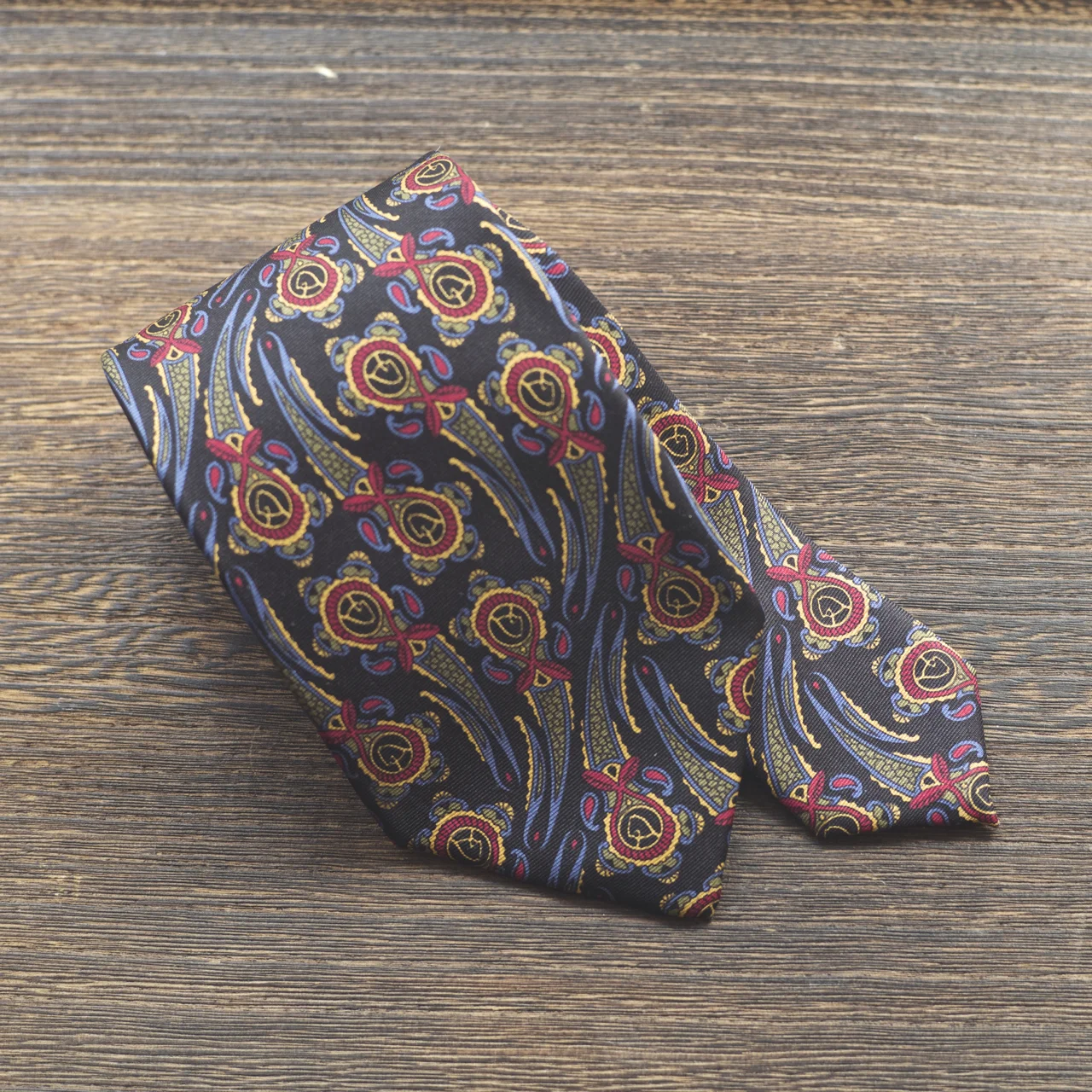 Arnys Peacock Feather Tie