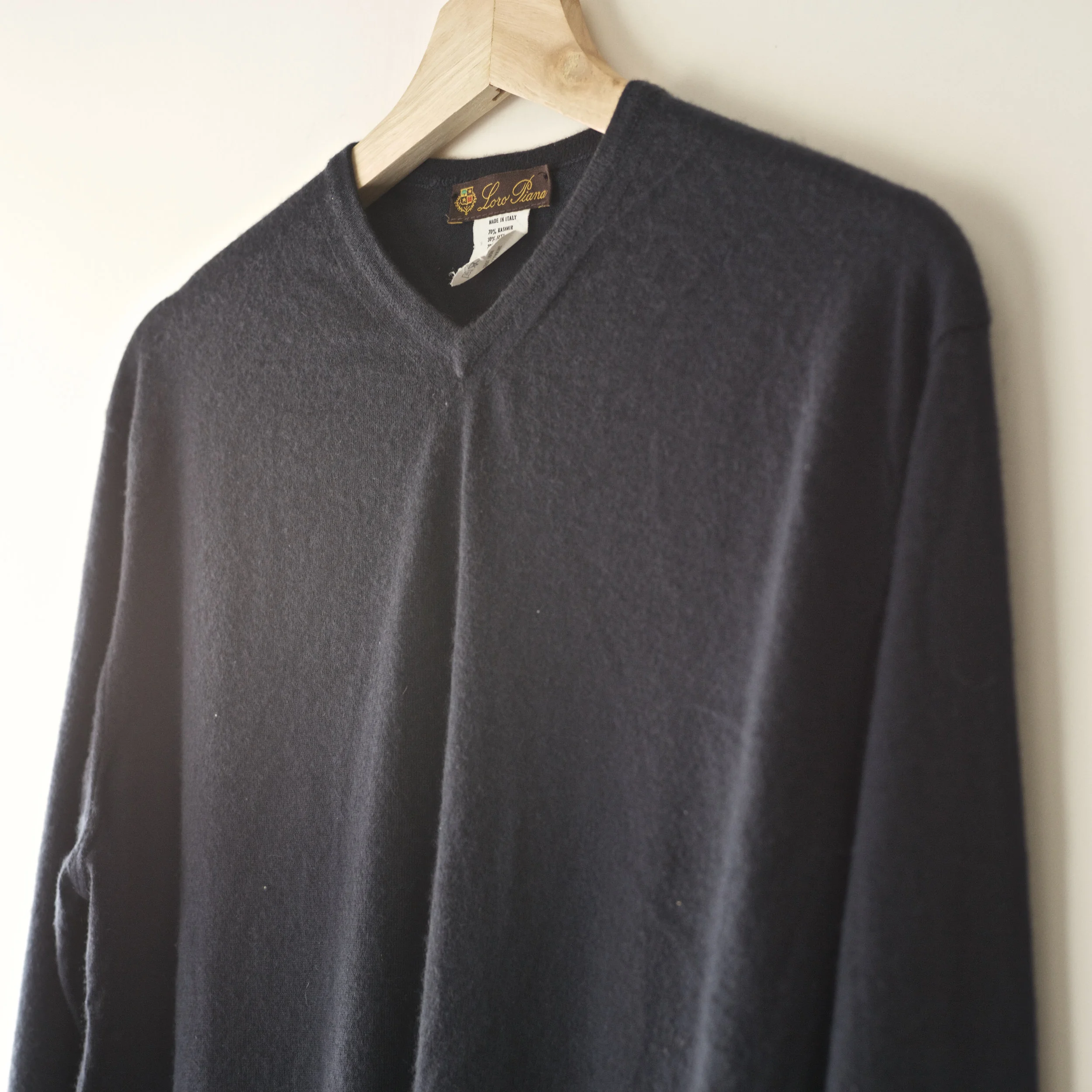 Loro Piana Cashmere/Silk V-neck Sweater