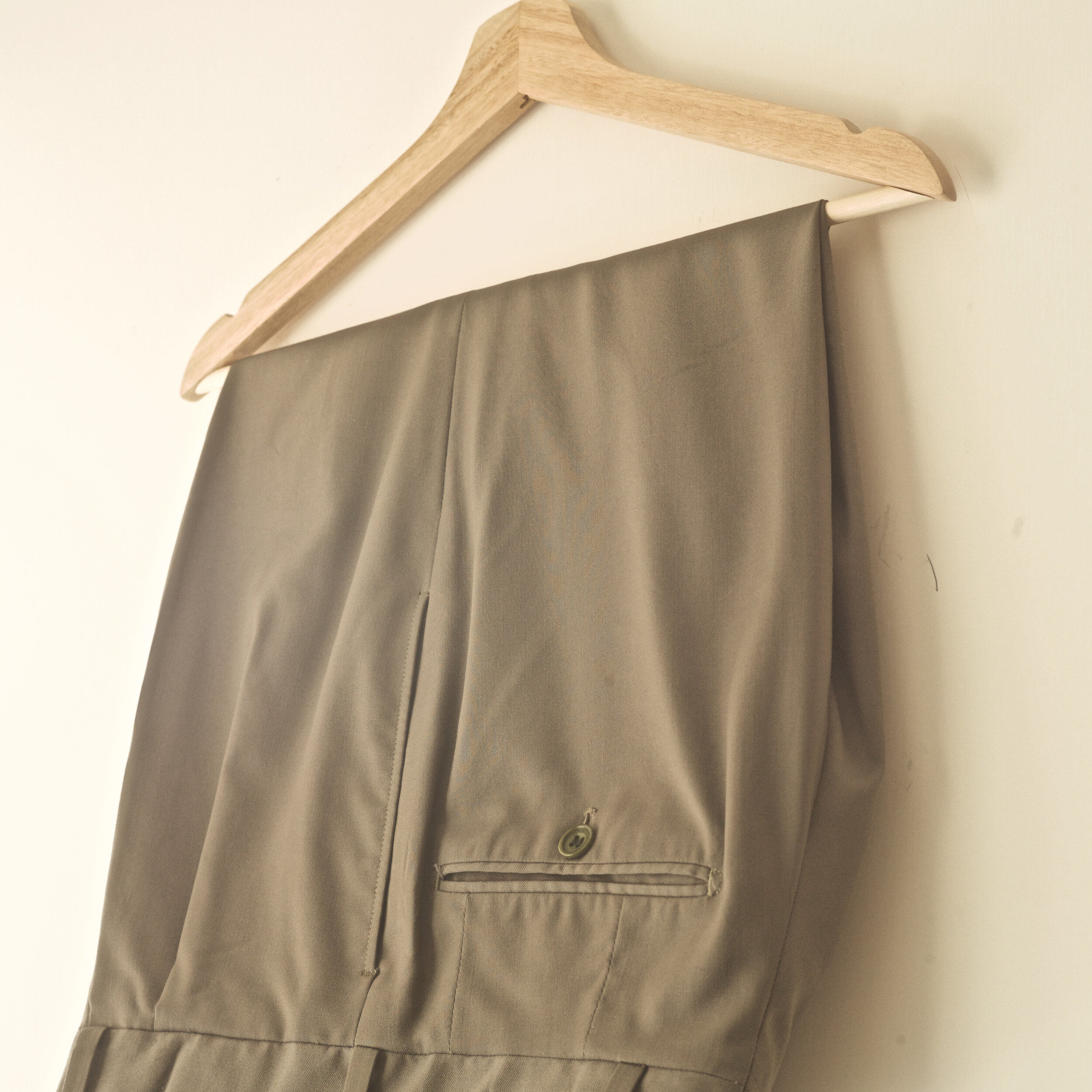 Arnys Drab Worsted Wool Trousers