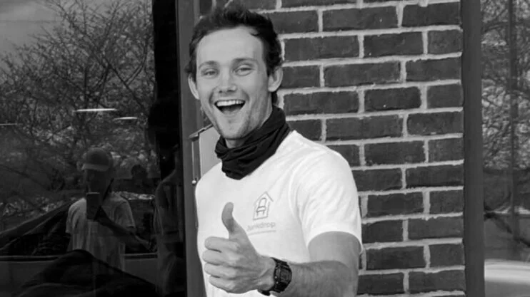 Walter Hindman— Junkdrop &amp; Charity for Profit