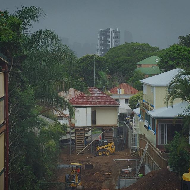 How good was it to see some rain falling over the weekend!! Here are some old pics of when working in the rain was something we were pretty used to doing... #wetbucket #workingbucket #earthmovingbrisbane