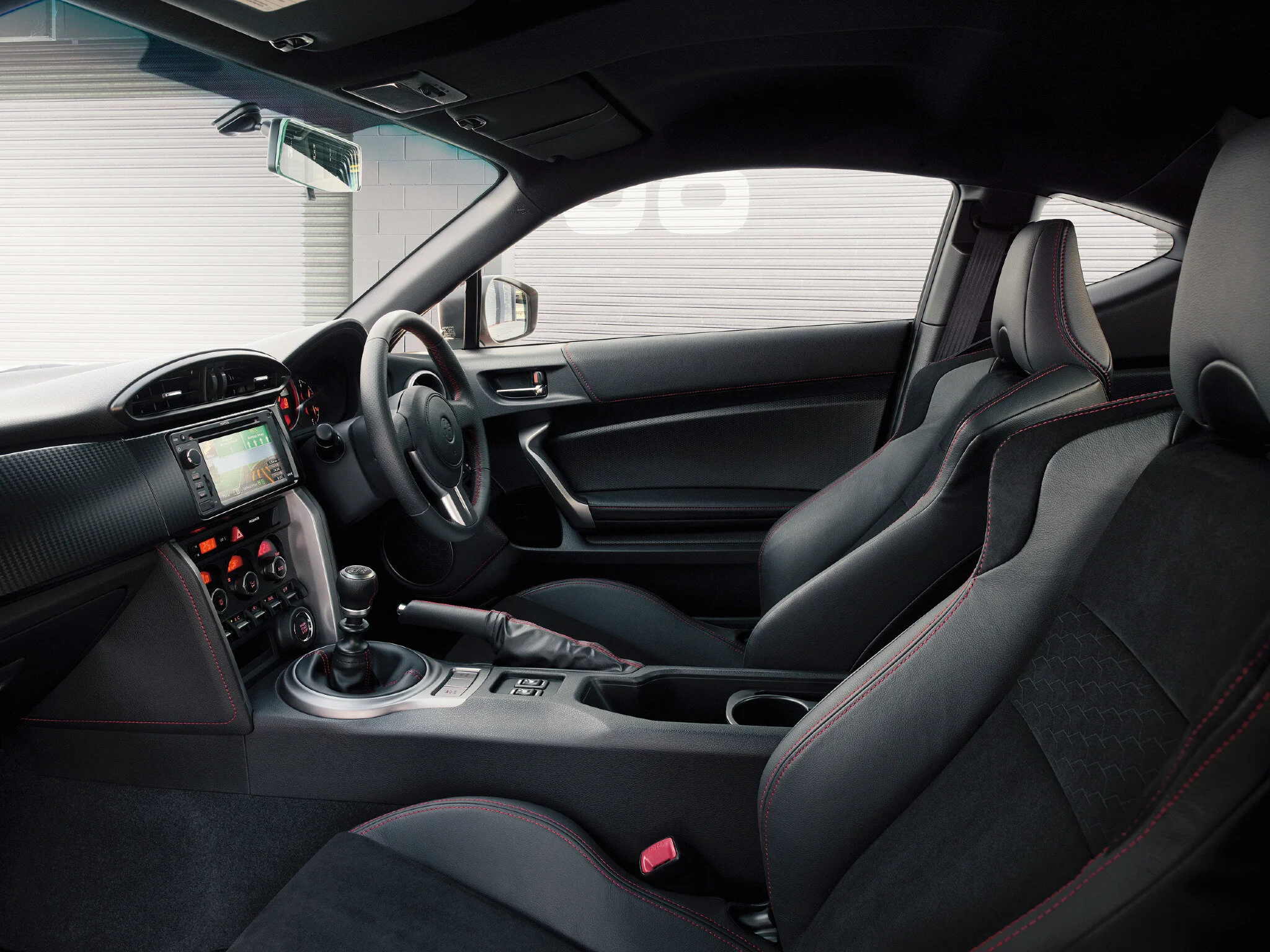 Side View Interiorlr_o.jpg