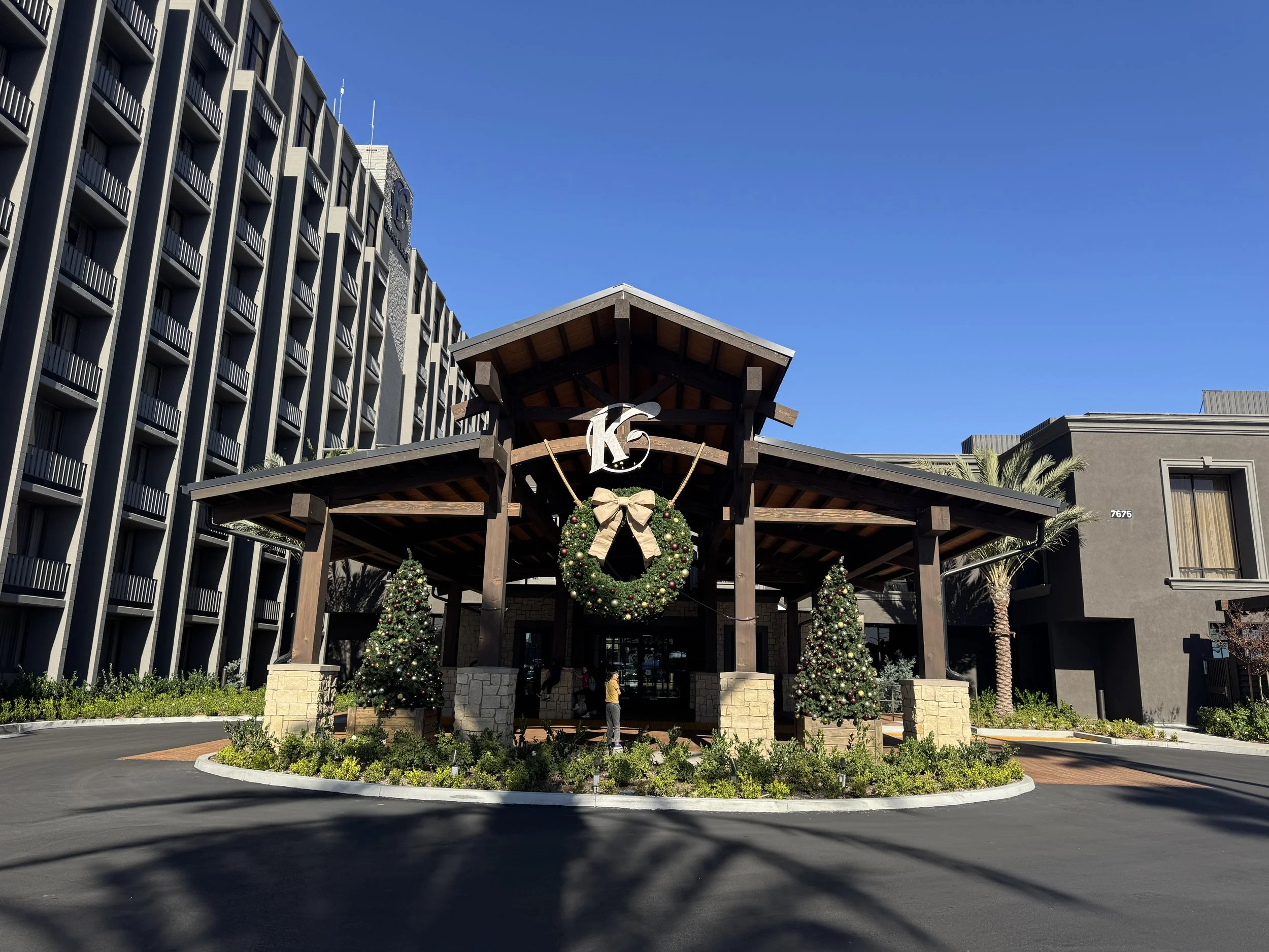 🎢✨ Our Magical 48-Hour Holiday Escape to Buena Park! 🎄✨