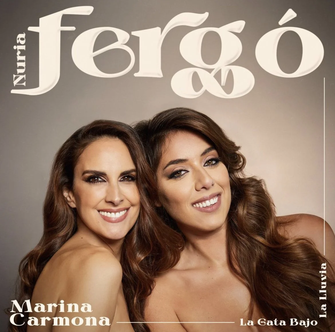 NURIA FERGÓ VERSIONA "LA GATA BAJO LA LLUVIA" JUNTO A MARINA CARMONA