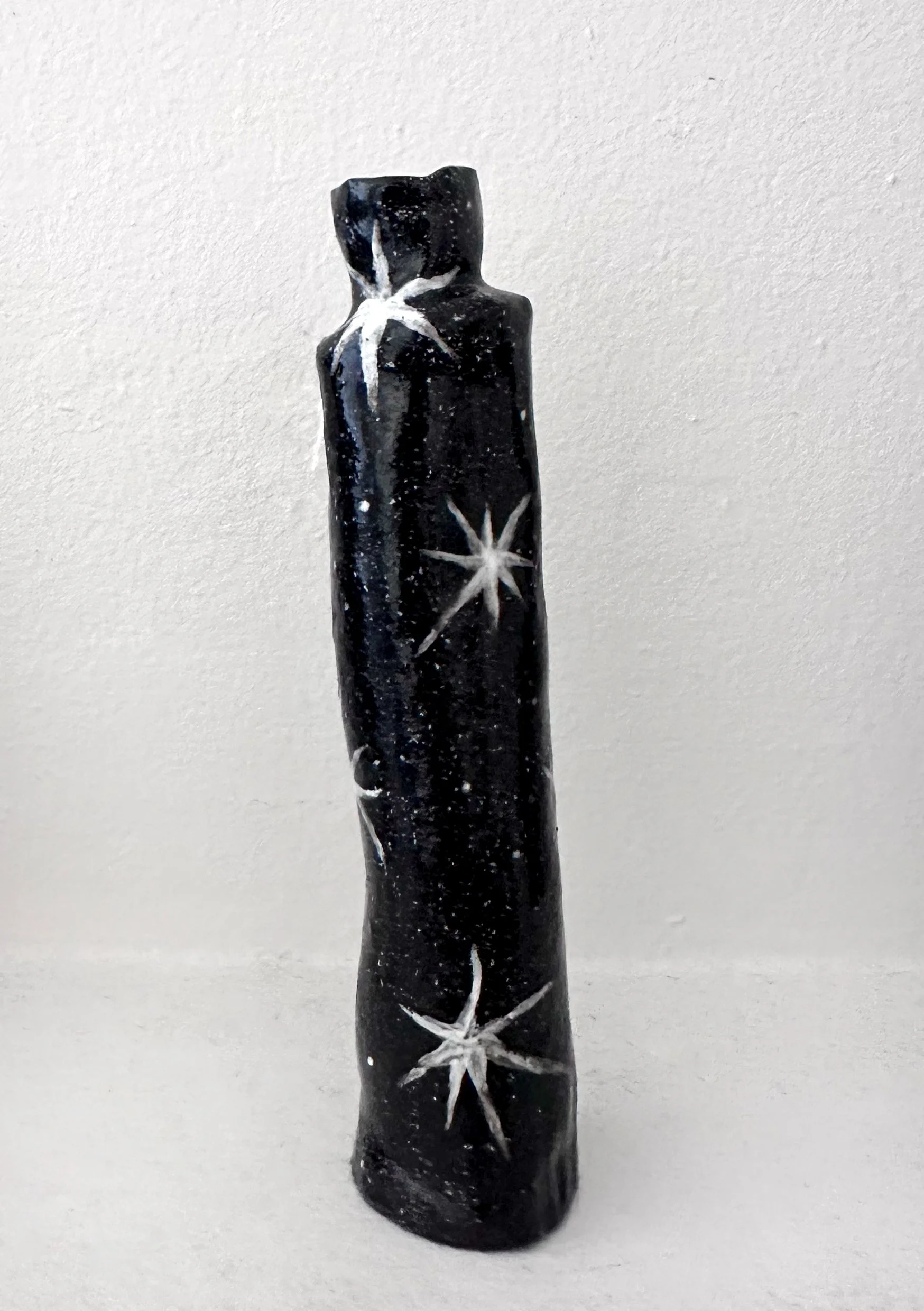 Starry_Vase_3_MiriamMontgomery copy.jpg
