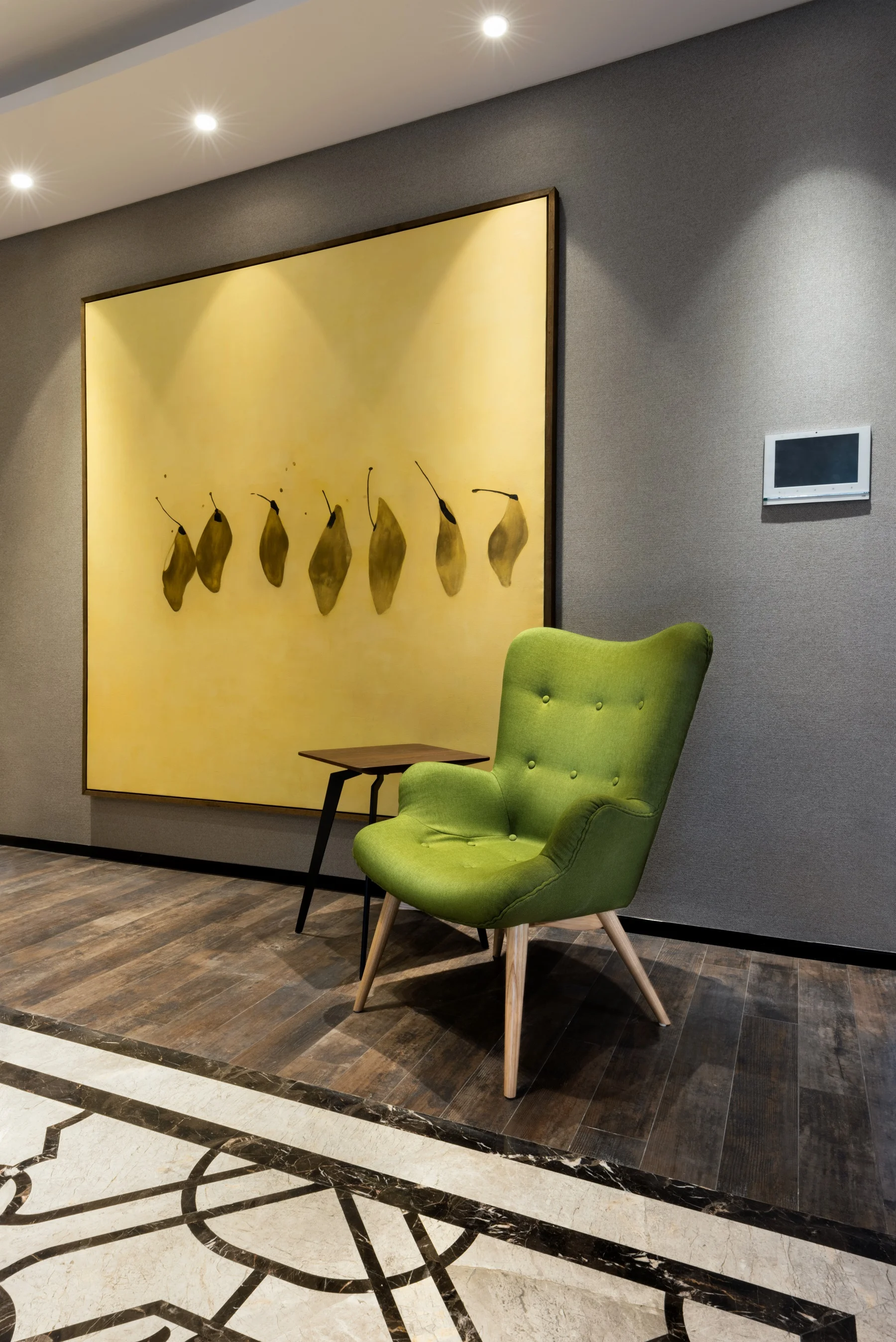 large_art_green_armchair.jpg