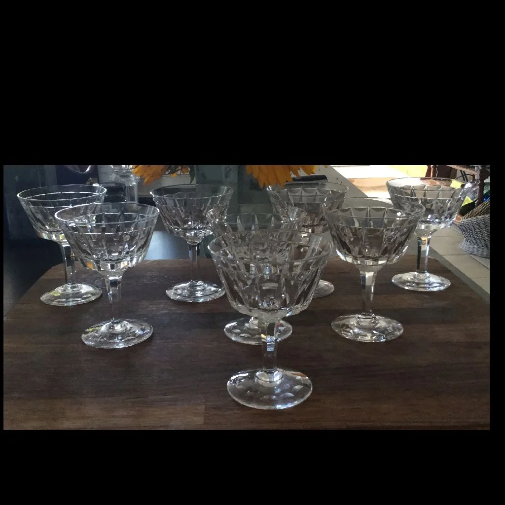 champagne%20glasses%202_0.jpg