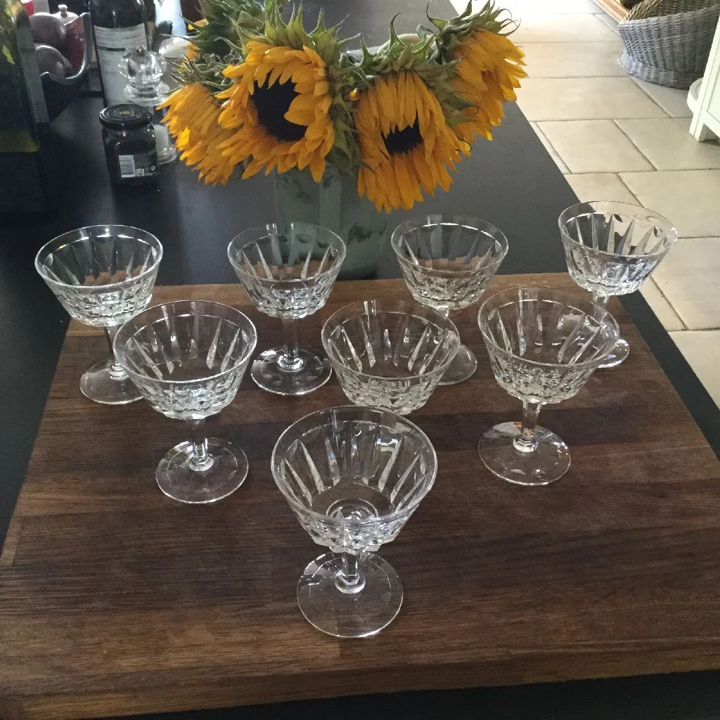 champagne%20glasses_0.jpg