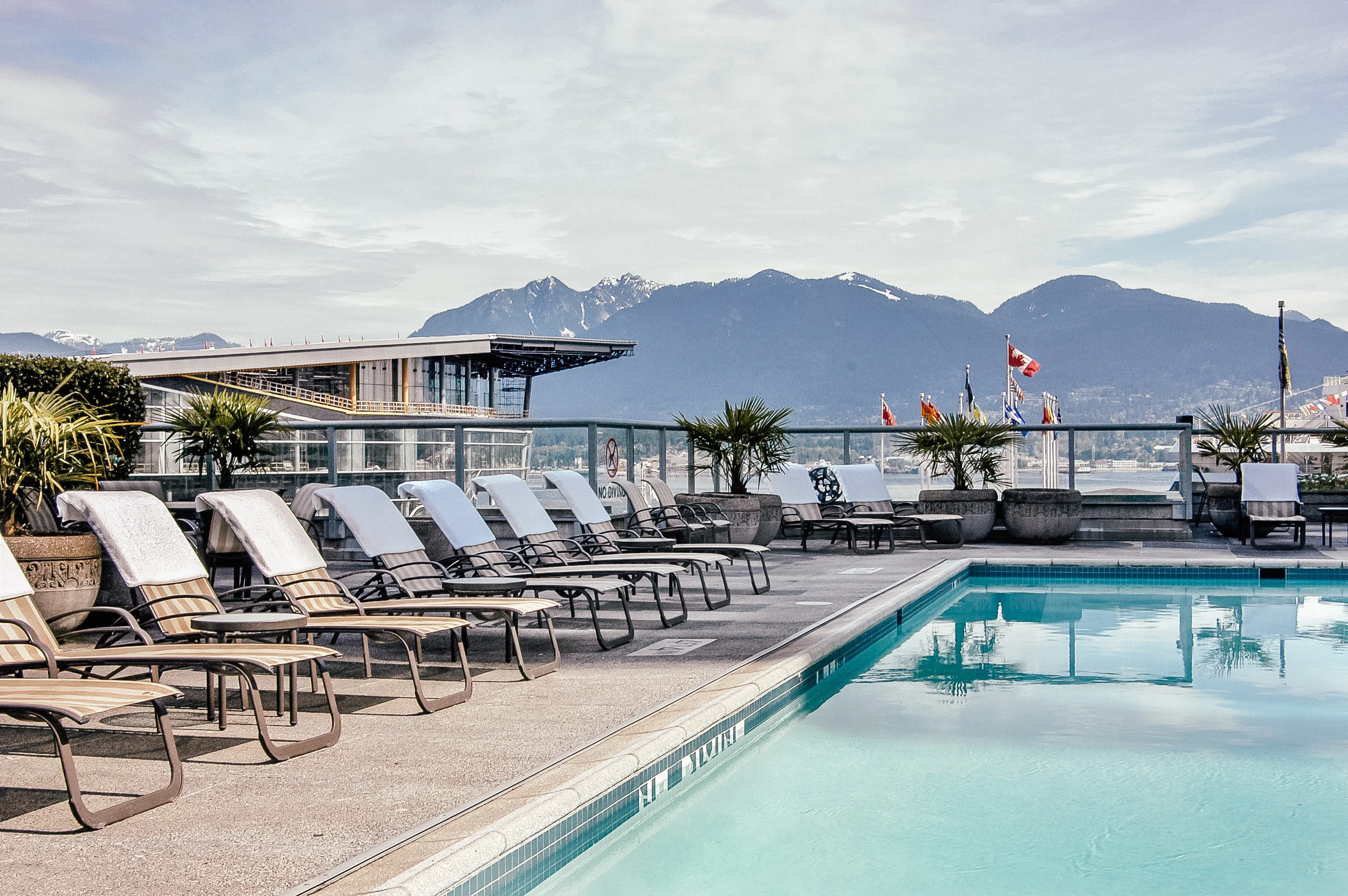 Fairmont Waterfront Vancouver Lostwithlina