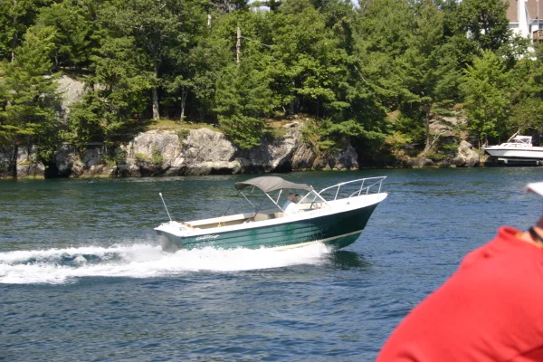Thousand islands cruise