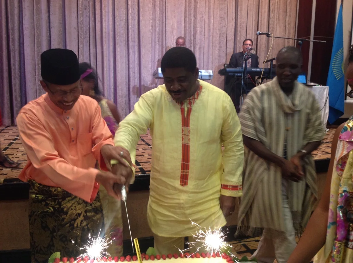 cutting the cake.jpg