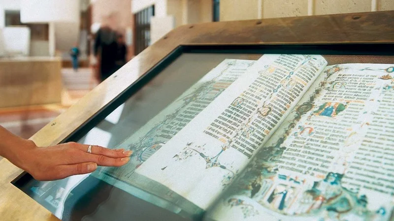 TurningthePagesBritishLibraryStPancras.jpg
