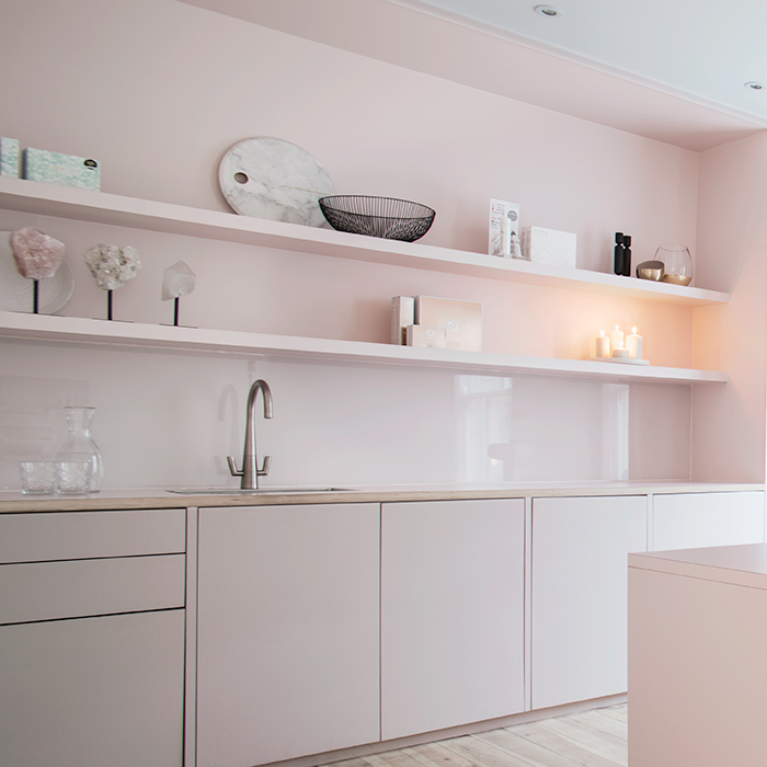 Skin_And_Sanctuary_Reception_Waitinging-Room.jpg