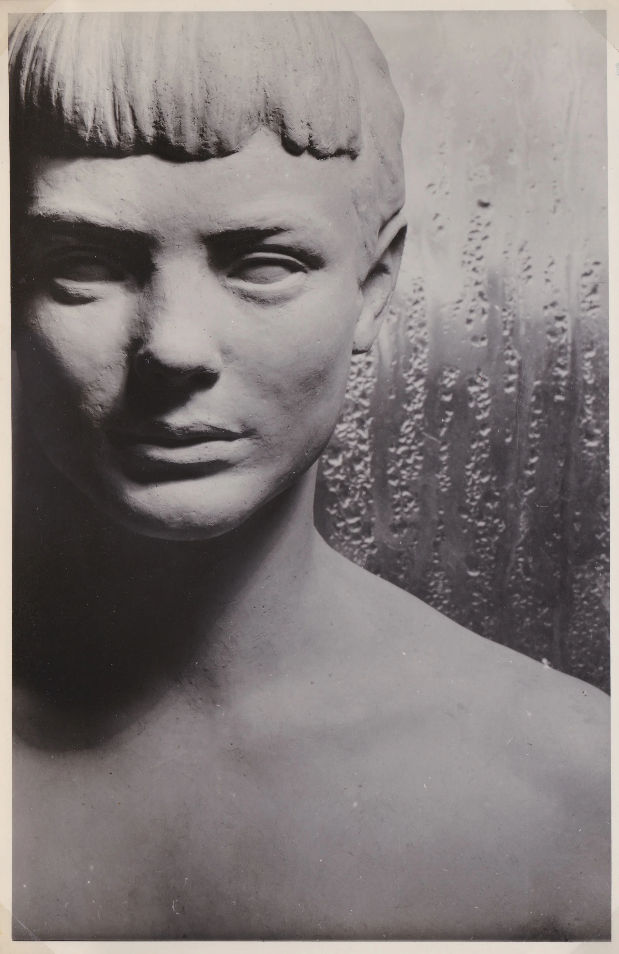 Statue af Ivalo 0-2000.jpg