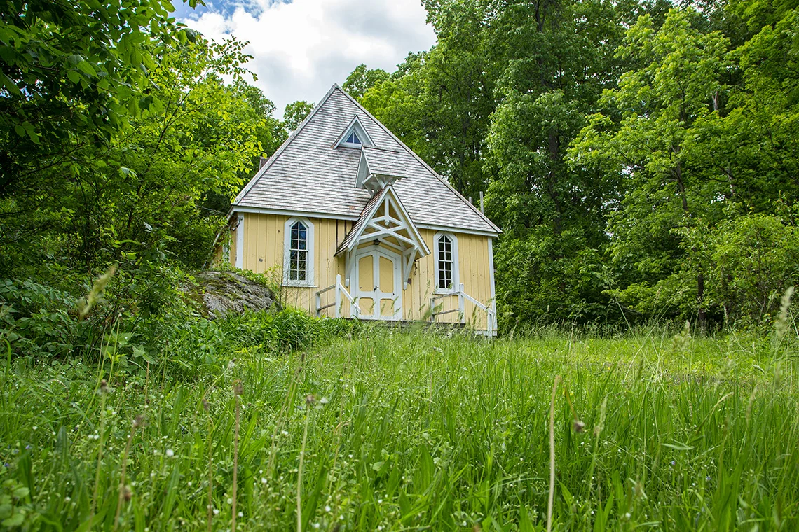 Hike Clove Valley In The Scenic Shawangunk Mountain Range