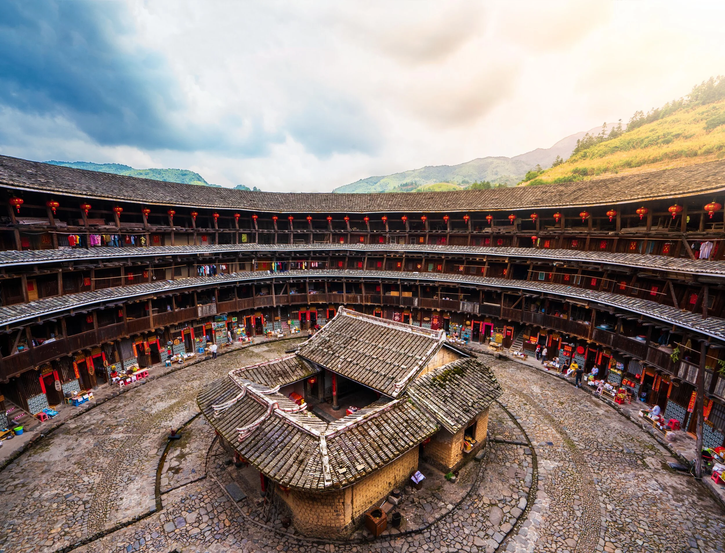 Tulou-2-Edit1_LR.jpg