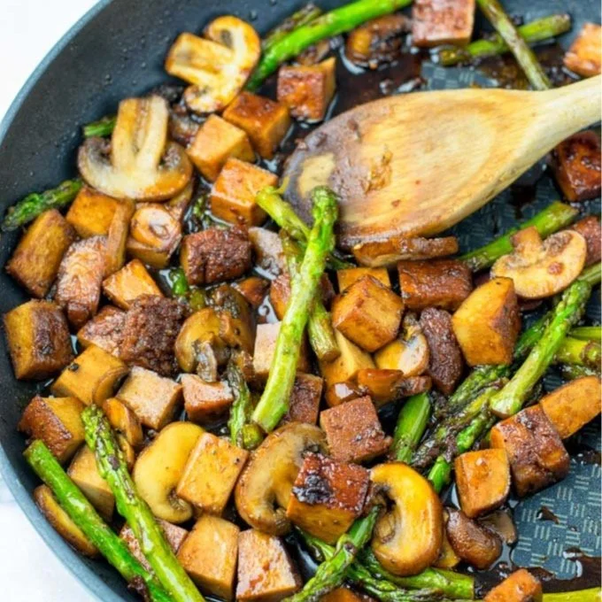 Asparagus and Veggie Stir Fry (Vegan)
