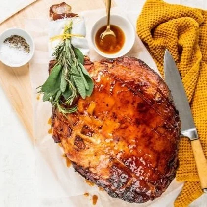 Spiced Honey and Grapefruit-Glazed Ham
