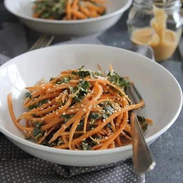 Spicy Thai Carrot and Kale Salad