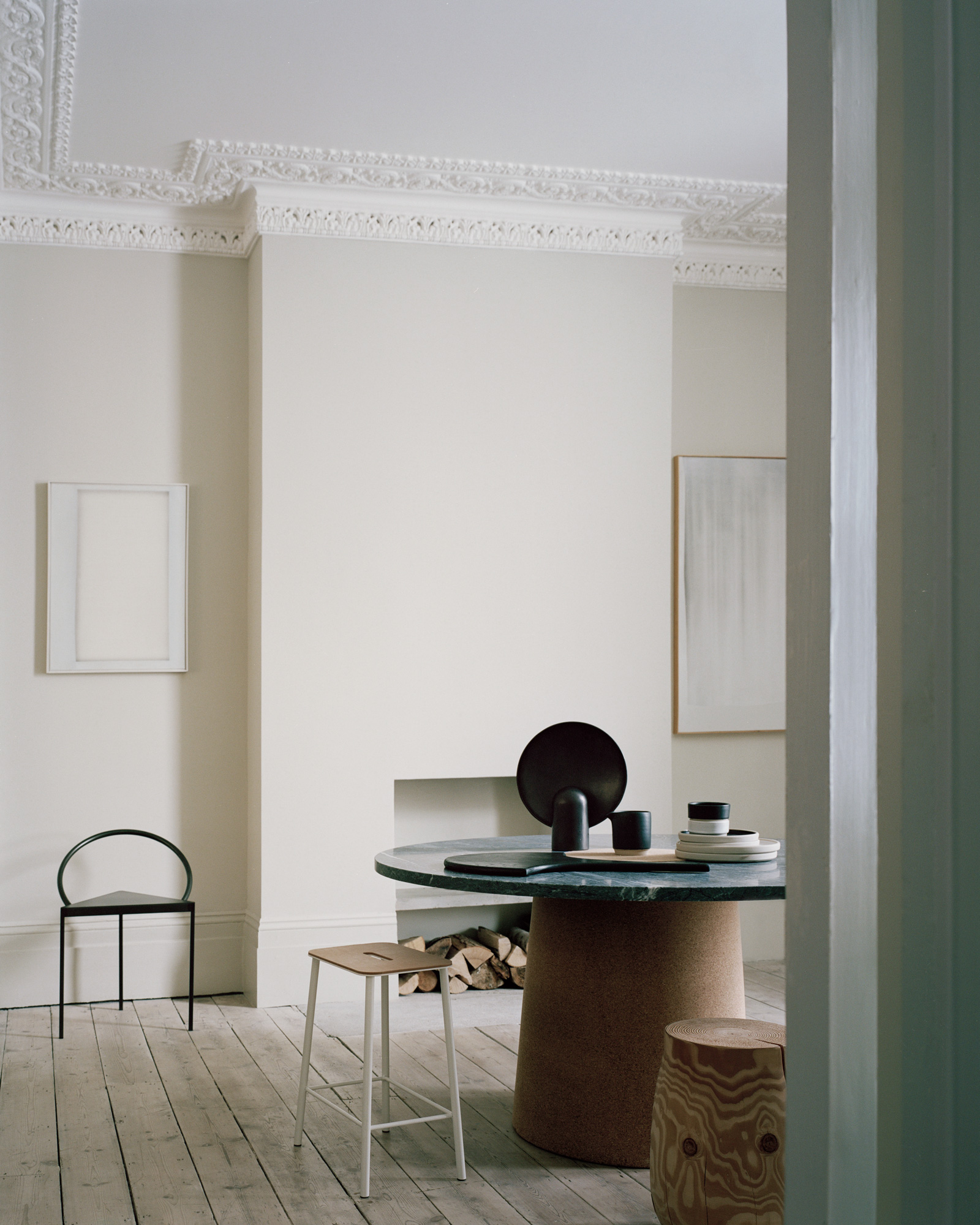 House_of_Grey_Exhibition_dining_table_textures.jpg