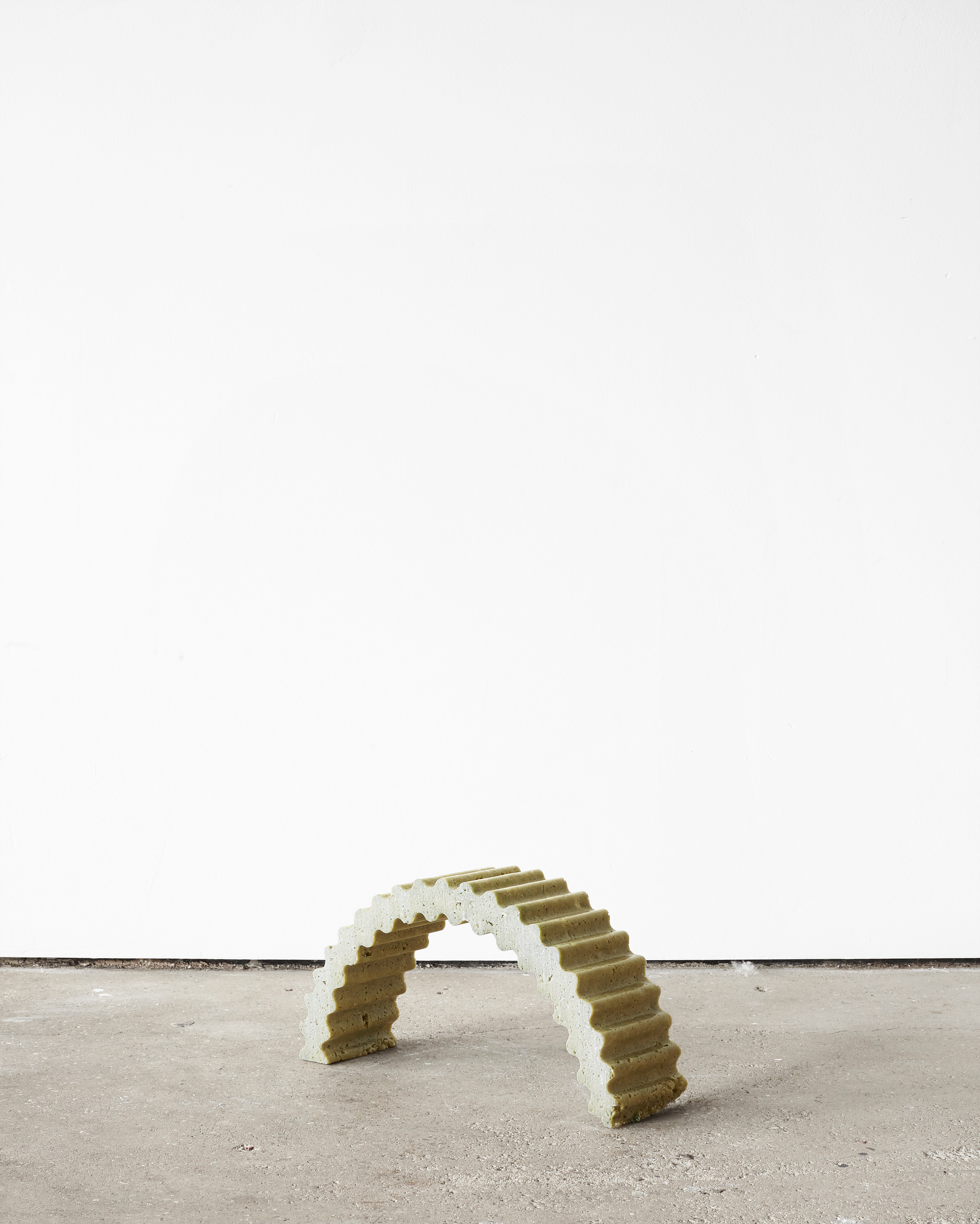 Charlotte Kidger- Material Exploration. Photography by Louise Oates.