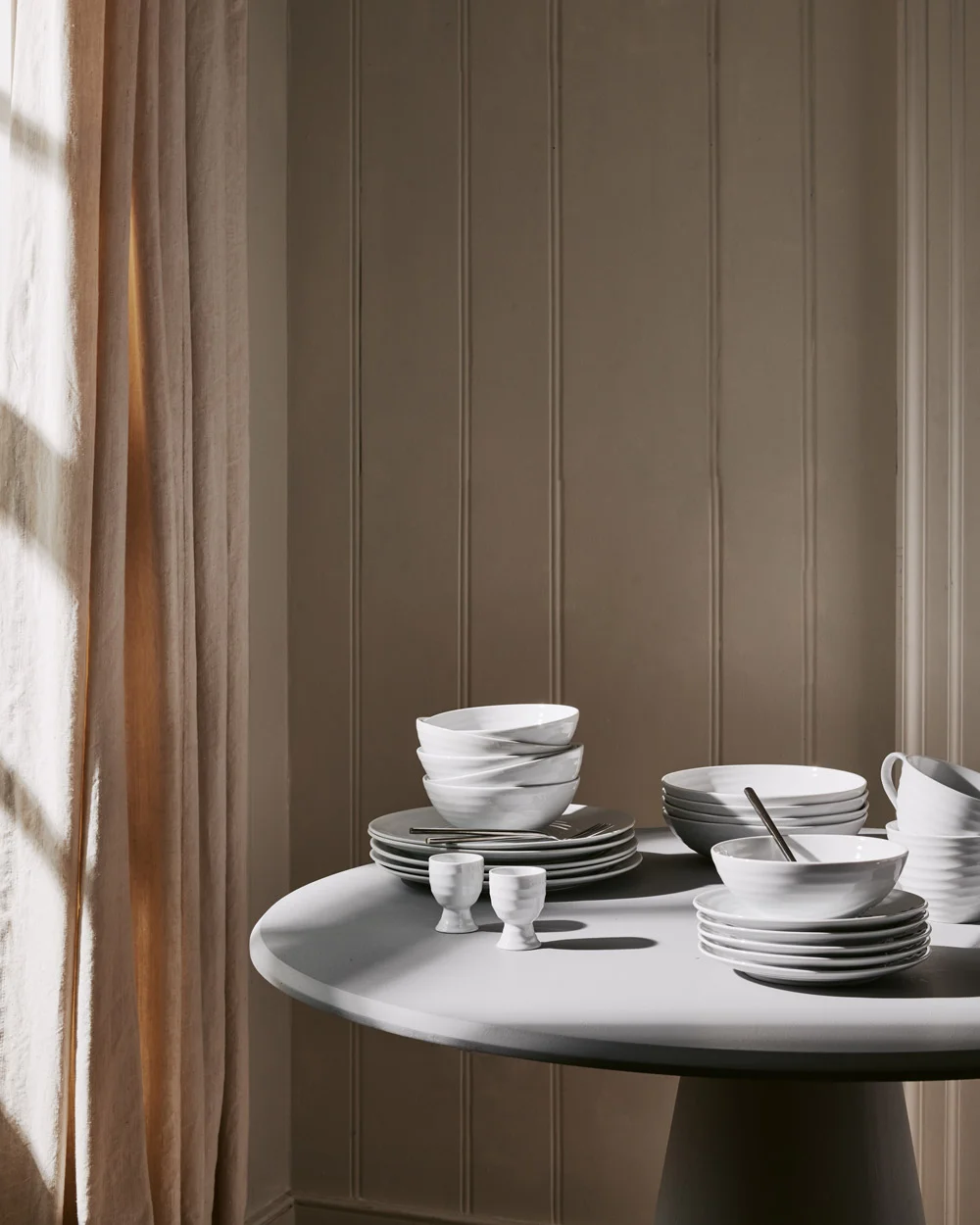House_of_Grey_Styling_pedestal_table.jpg
