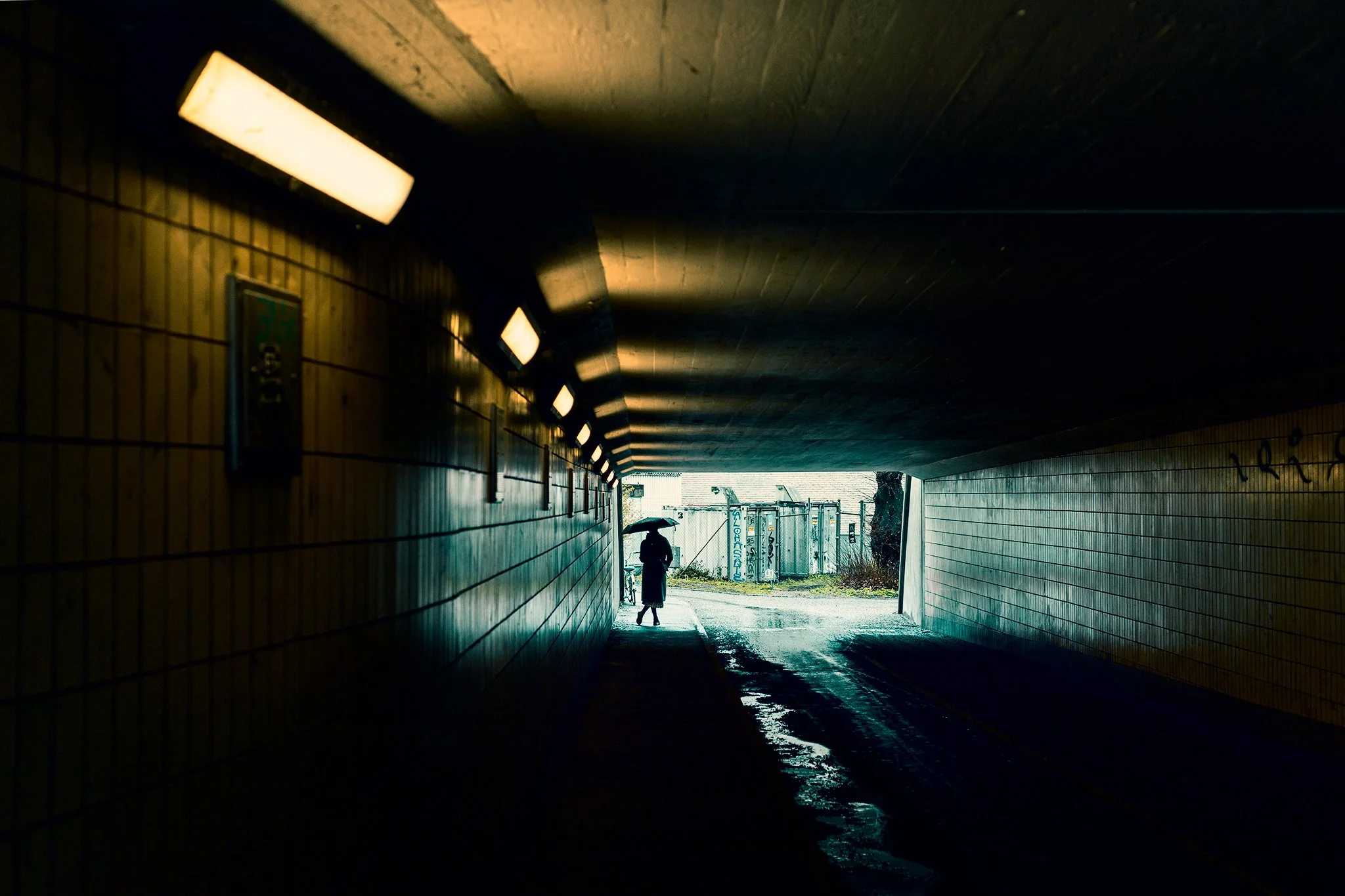 _MG_0735 Paraplykvinna_01.jpg