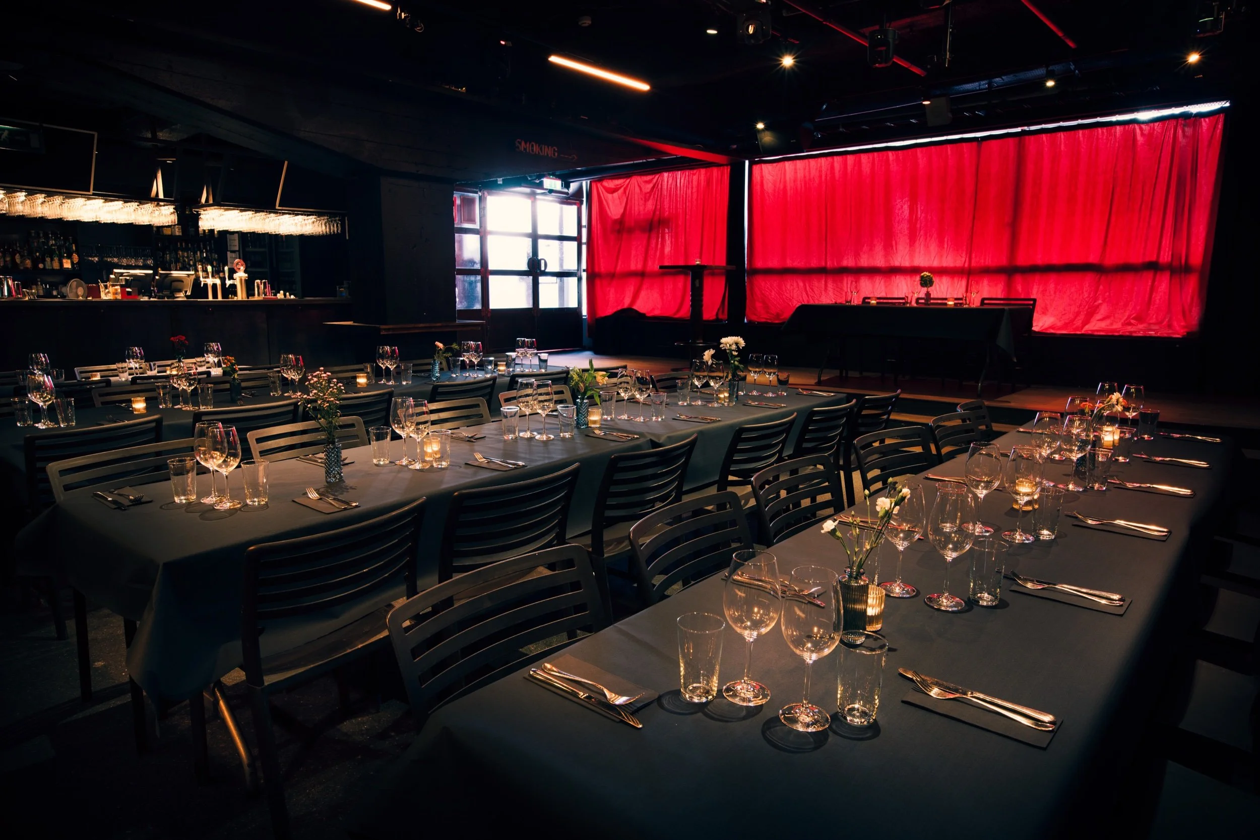 Debaser Nova - Sittande 01.jpeg