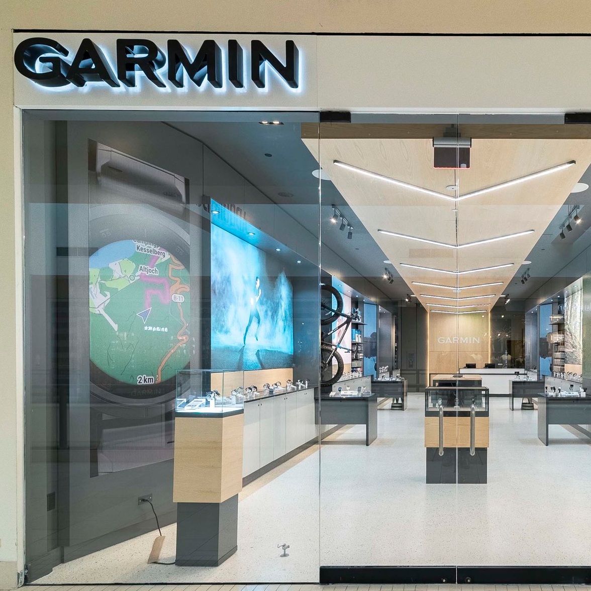 Garmin_front+of+store+copy.jpg